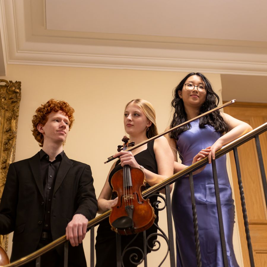 Trio Musae