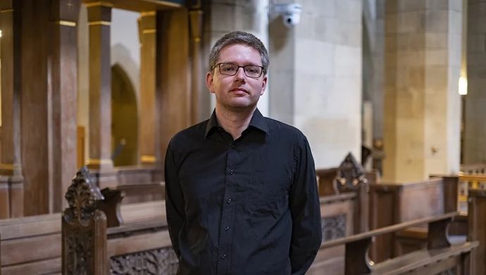 Simon Hogan