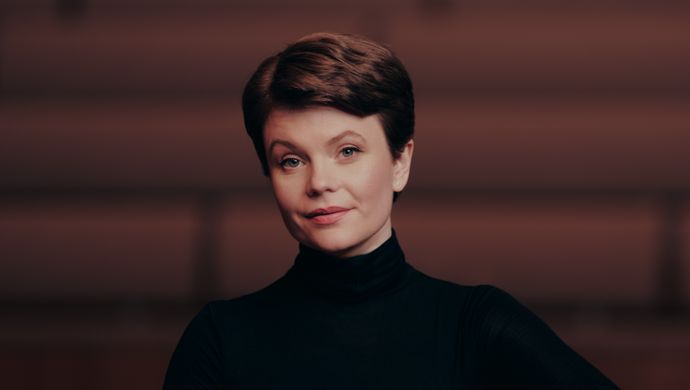 Clare Hammond